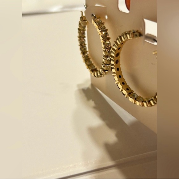 Elegant Gold Bling Hoop Earrings - Picture 3 of 8